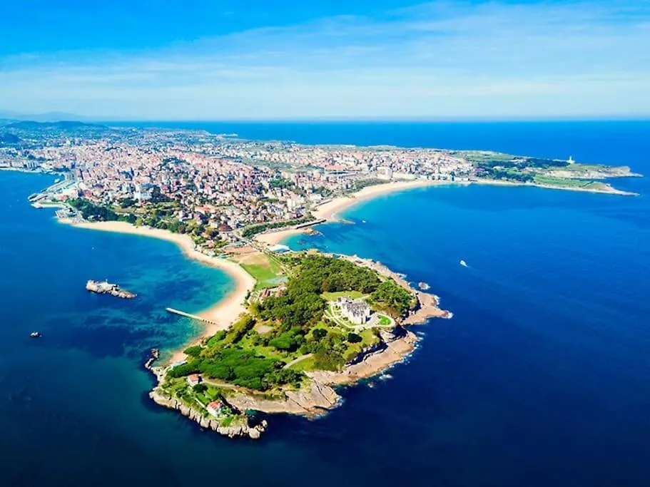 A Un Paso De La Bahia De Santander,Para 6! La Ciudad A Pie!
